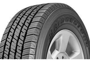 Cubierta Bridgestone Dueler 685 H/t 255/70 R17 112 T