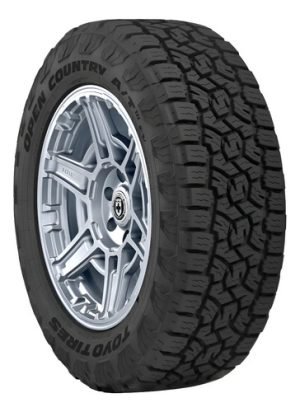 Cubierta Toyo Open Country At3 Lt 235/75 R15 104s